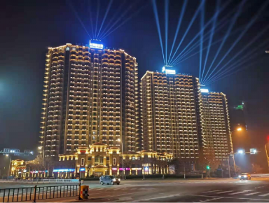 威海市華瀚(han)大(da)湖公館樓體及週邊(bian)景觀亮化(hua)工程